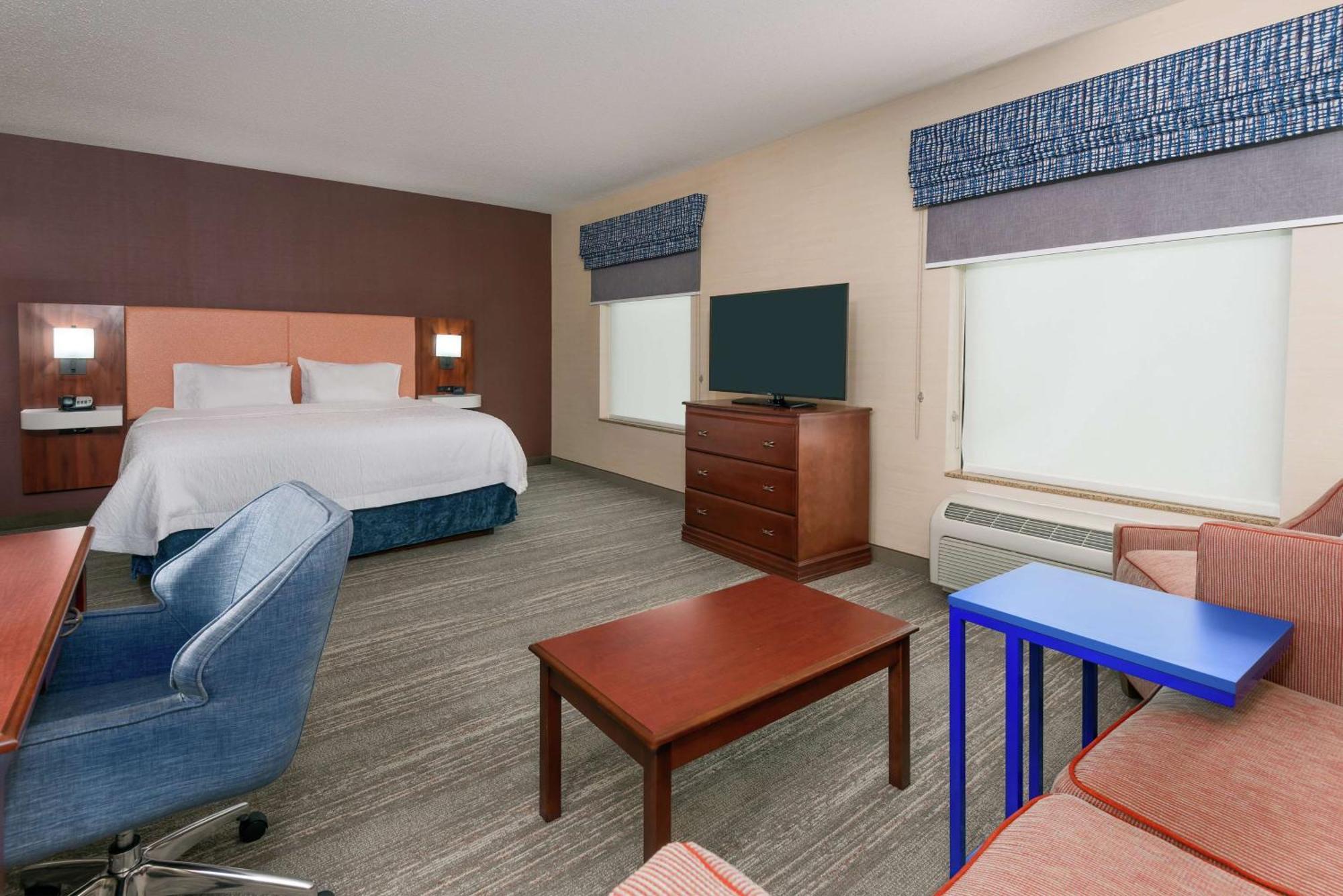 Hampton Inn Springfield South Enfield Exterior foto