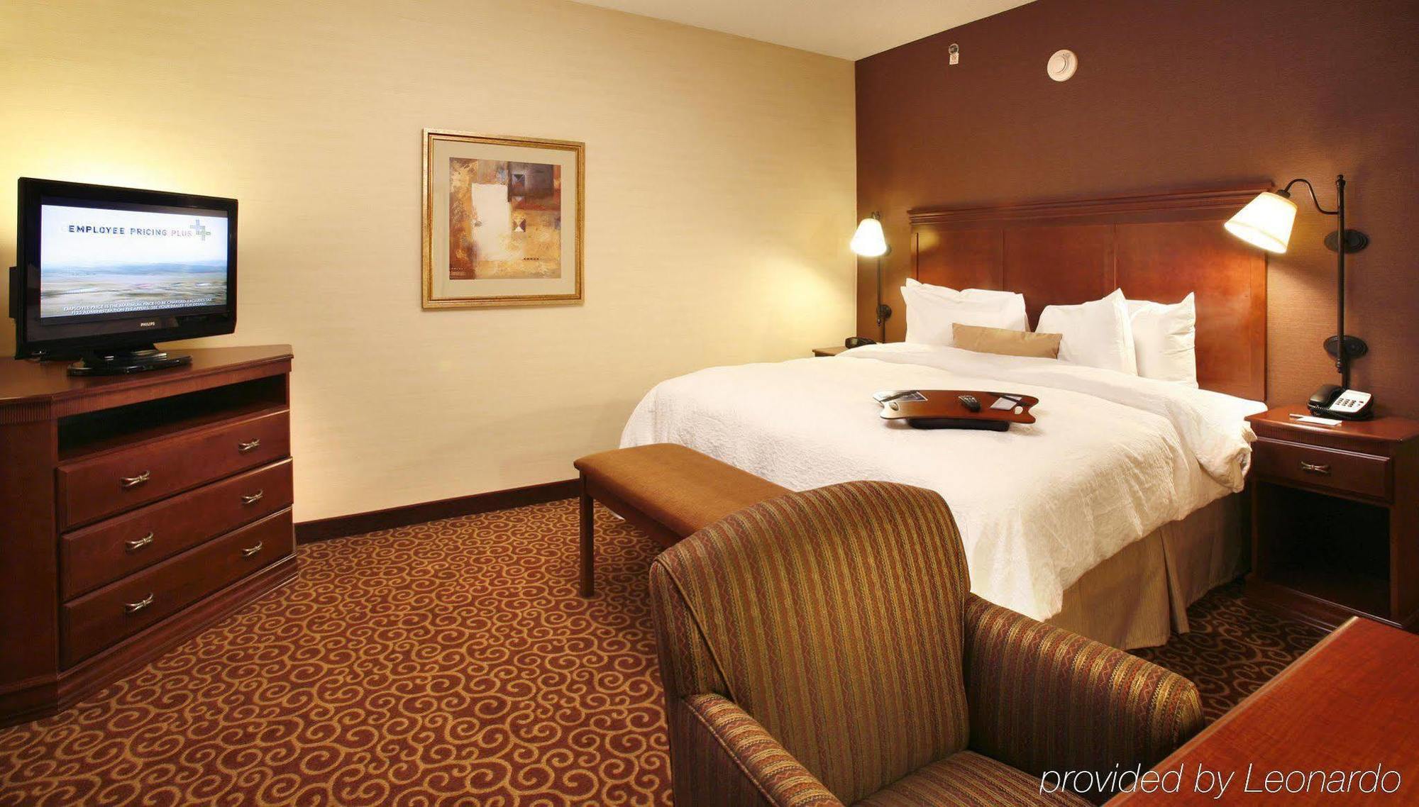 Hampton Inn Springfield South Enfield Habitación foto